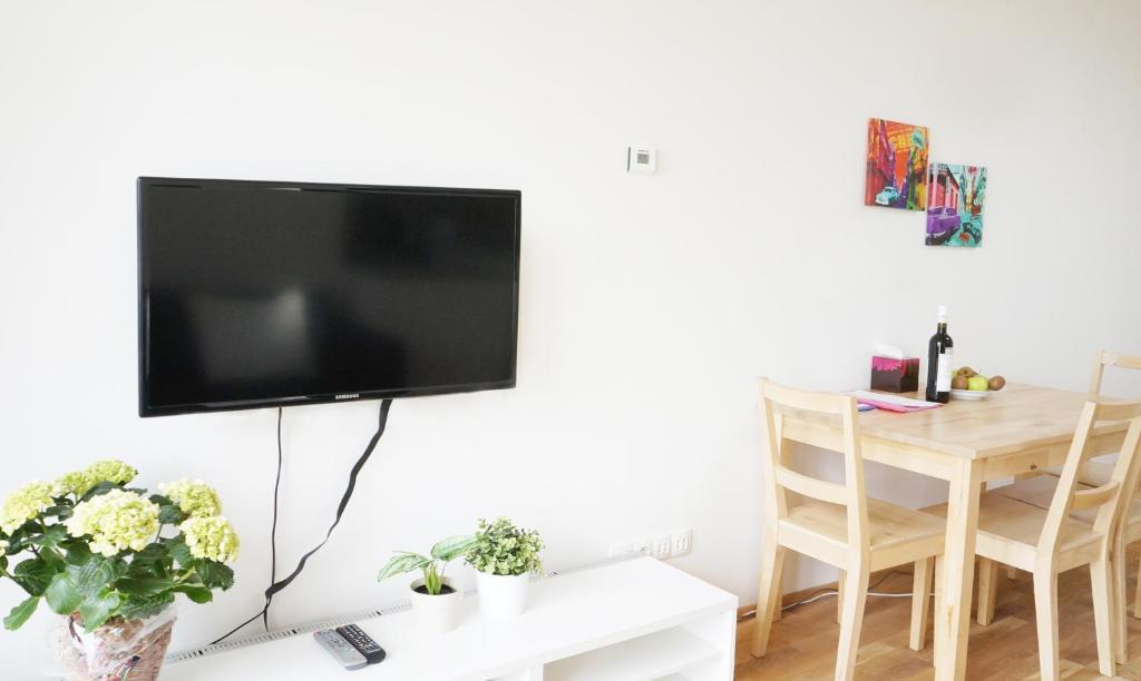 Suite Prague Apartment -Duplex, Up To 4People المظهر الخارجي الصورة